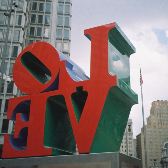 Philly LOVE Statue